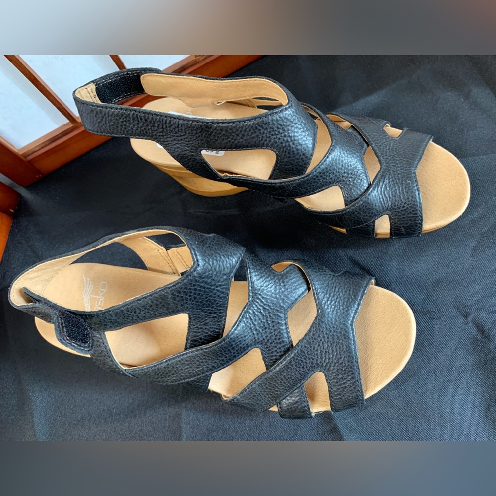 Dansko Black and Tan Sandals